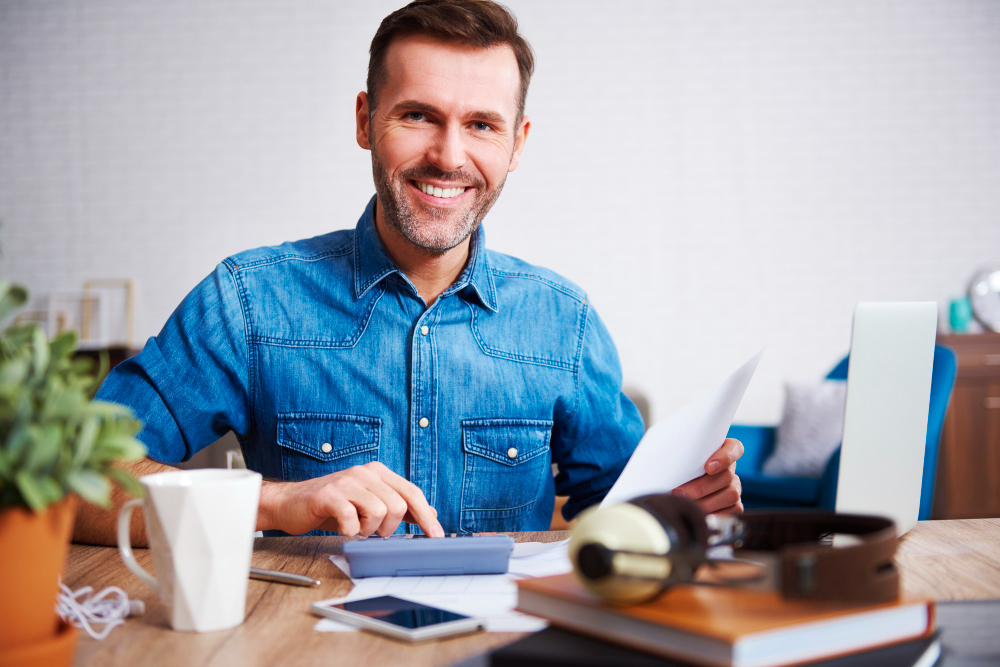 7DICAS PARA EVITAR O ENDIVIDAMENTO